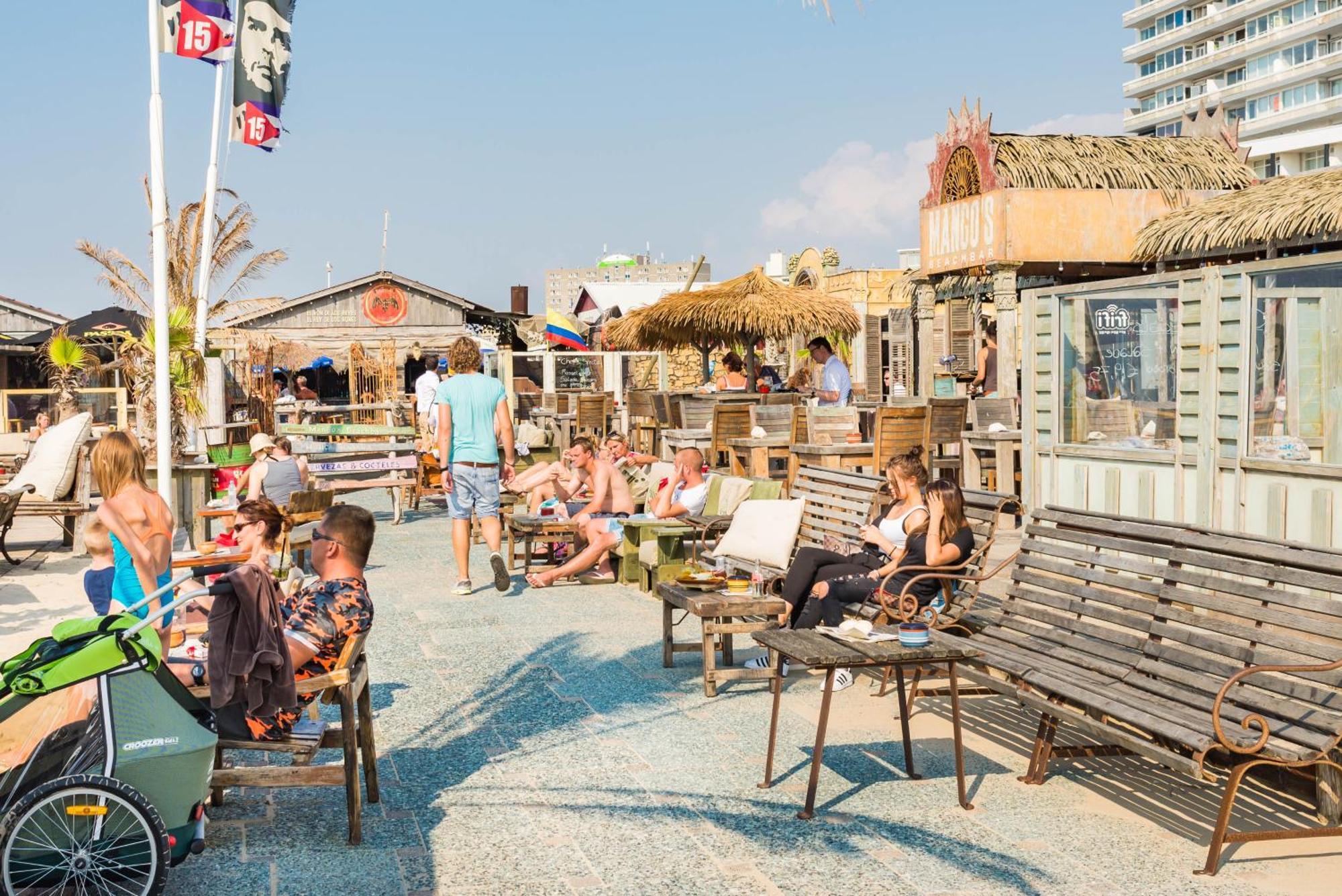 Pension Sixtysix Zandvoort Buitenkant foto